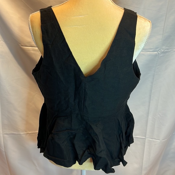 LAST CHANCE! Who What Wear Black Peplum Structured Linen Top size Large L - Picture 4 of 7